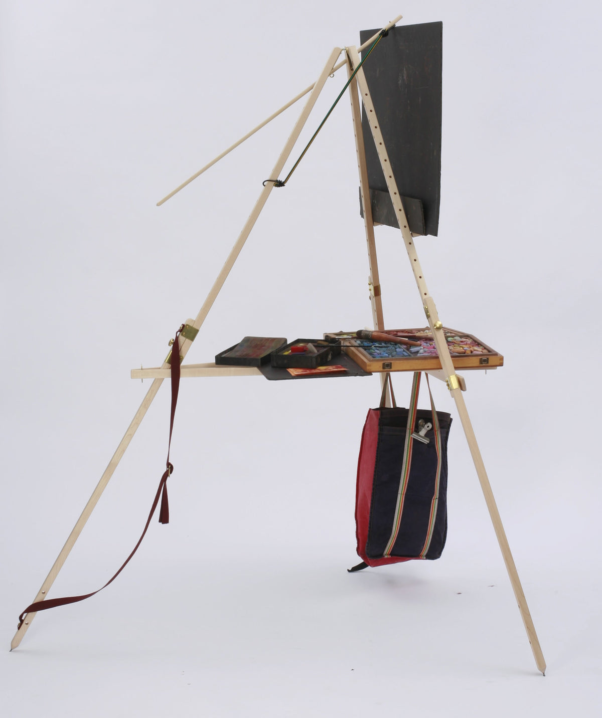 Large Pastel, Rear